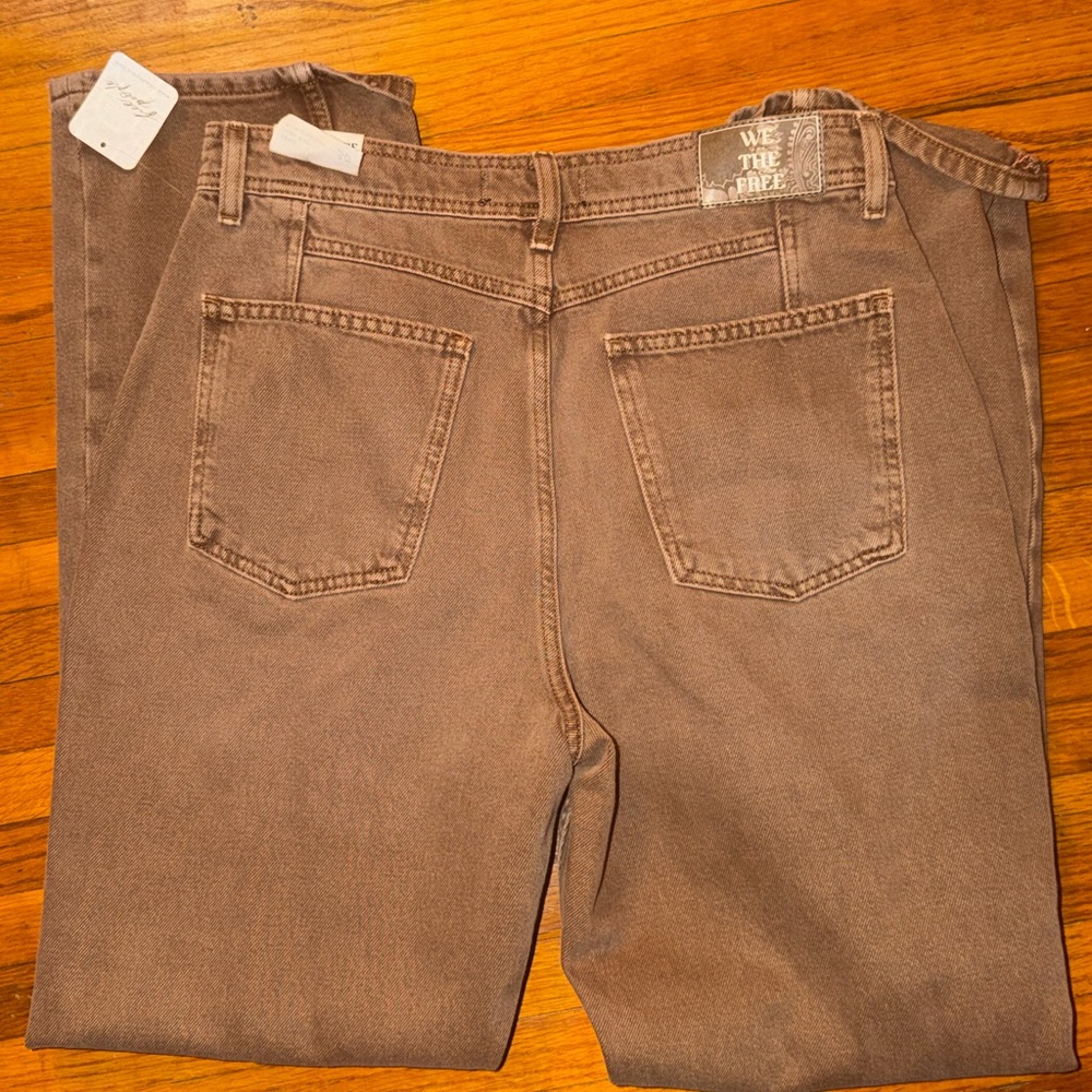 We The Free Brown Straight Leg Women's Jeans - Picture 3 of 4